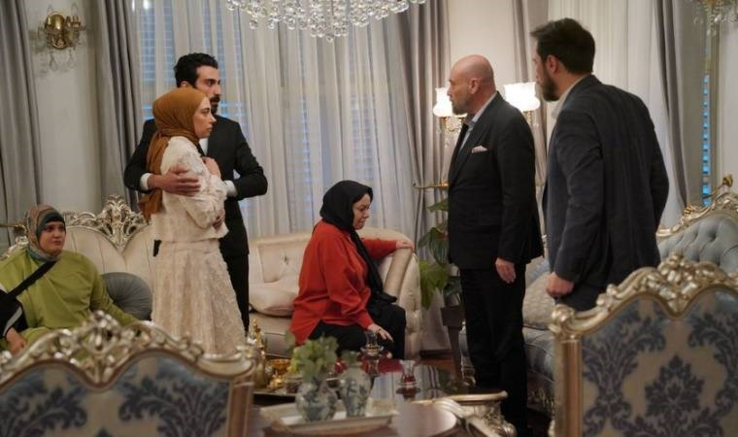 Kızılcık Şerbeti'nin ardından yeni projesi belli oldu